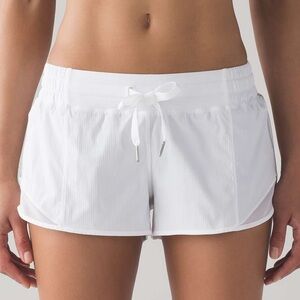 Lululemon Hotty Hot Short